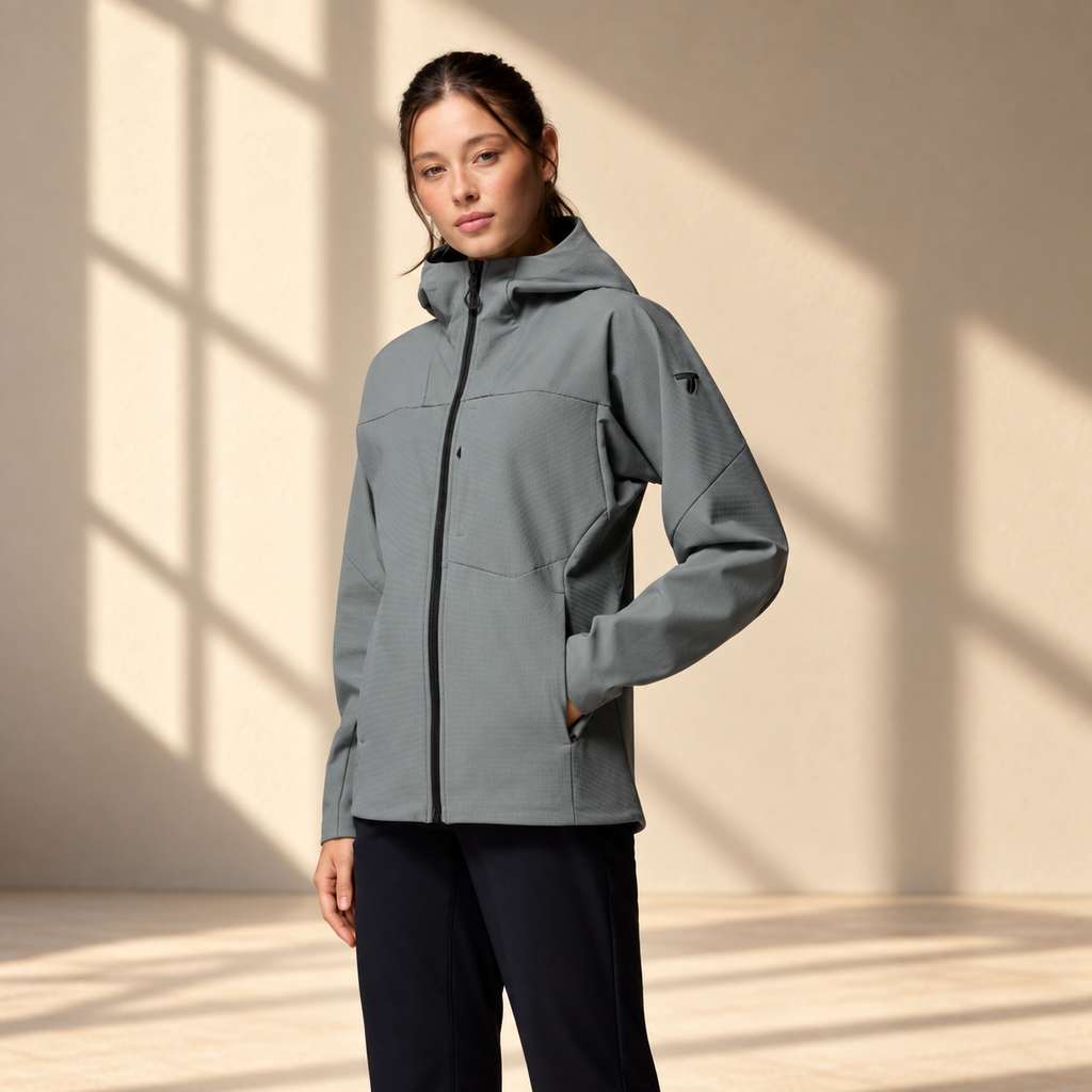 Tennent Mountain Hooded Softshell
